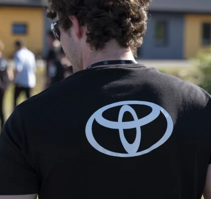 Tričko s logem Toyota